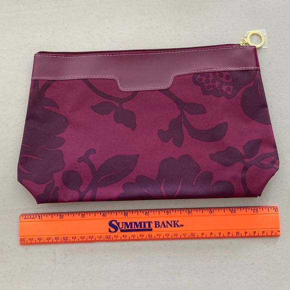 NWOT Estee Lauder make up/clutch, pouches, - Picture 3 of 12